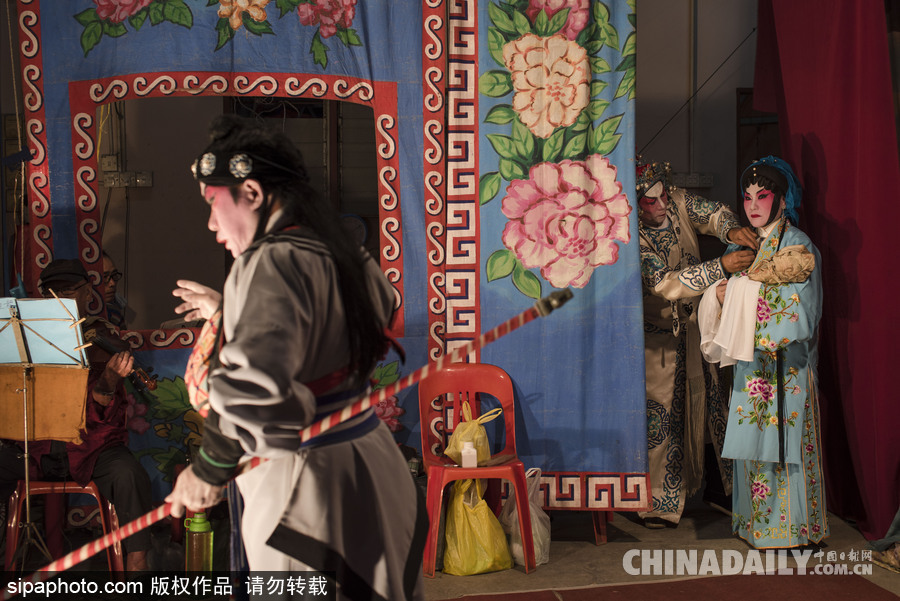 馬來(lái)西亞上演中國(guó)傳統(tǒng)戲劇表演 充滿濃郁中國(guó)風(fēng)情