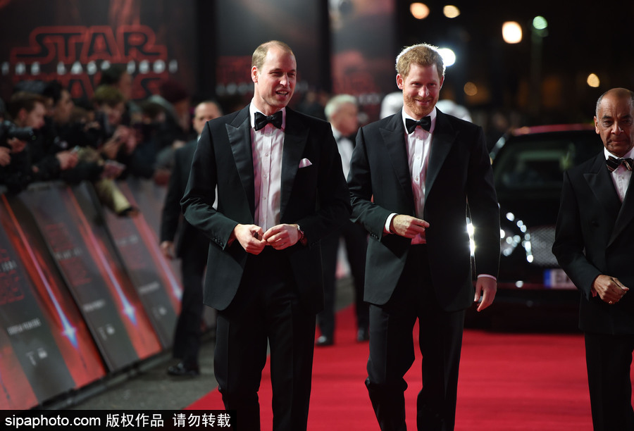 威廉王子與哈里王子齊現身助陣《星戰8》首映
