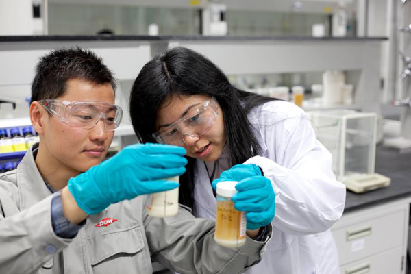 陶氏化學(xué)首席執(zhí)行官利偉誠(chéng):化工行業(yè)發(fā)展適逢其時(shí)