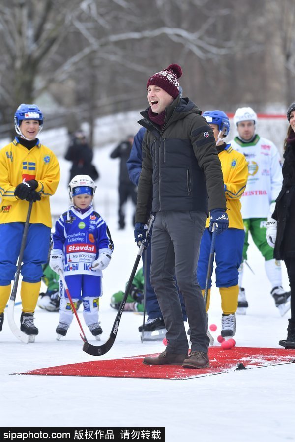 最強(qiáng)孕媽！凱特王妃身懷六甲打冰球