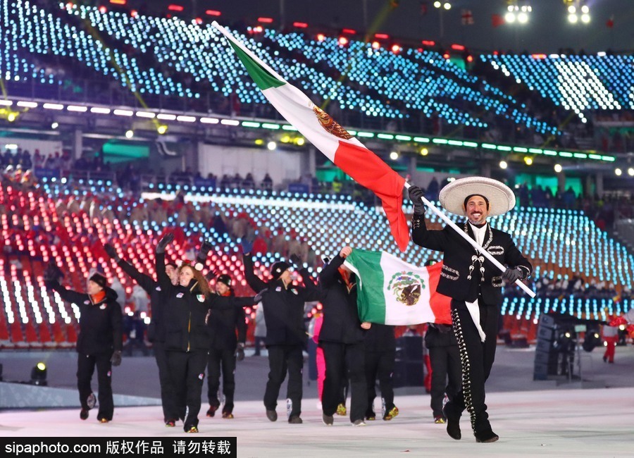 冰雪運動魅力無限！盤點平昌冬奧會開幕式上那些“特殊”參賽國