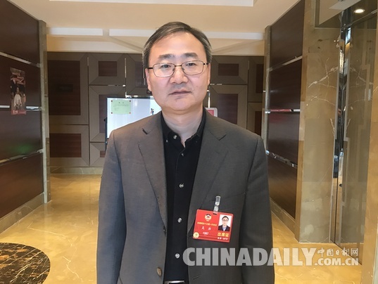 全國政協(xié)委員吳浩：建議提高門診報銷水平，減少醫(yī)療資源浪費(fèi)