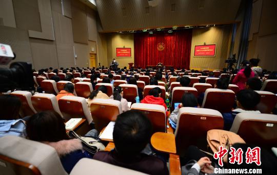 徐紹史山大宣講盼年輕學子不負厚望 師生交流新時代新擔當