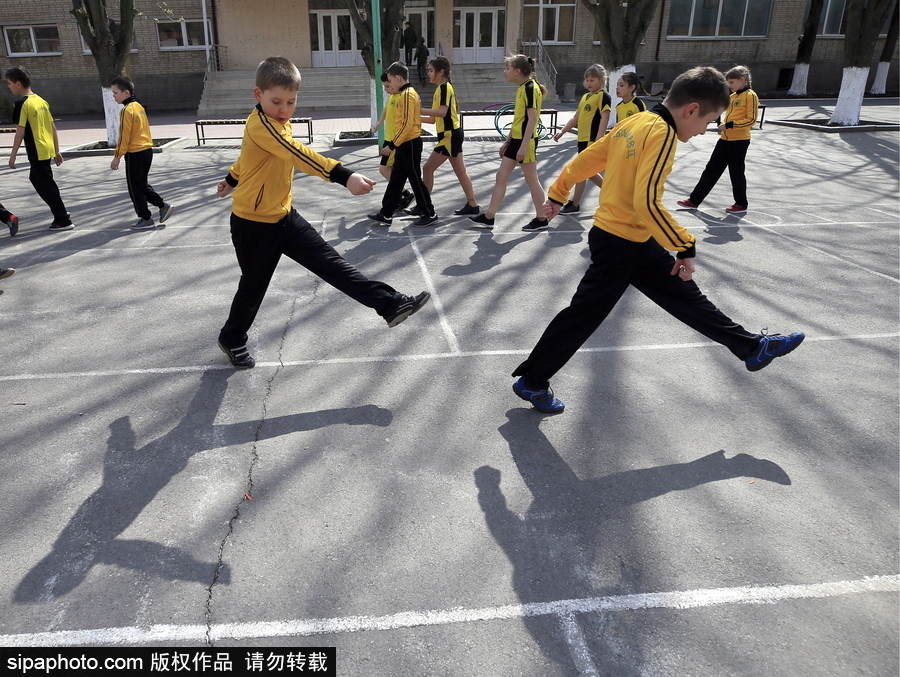 揭秘戰(zhàn)斗民族未來“警察”生活 走進(jìn)尼古拉斯二世少年警官學(xué)校