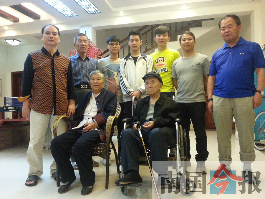 暖心!柳州一對夫婦十年助養汶川地震三孤兒(圖)