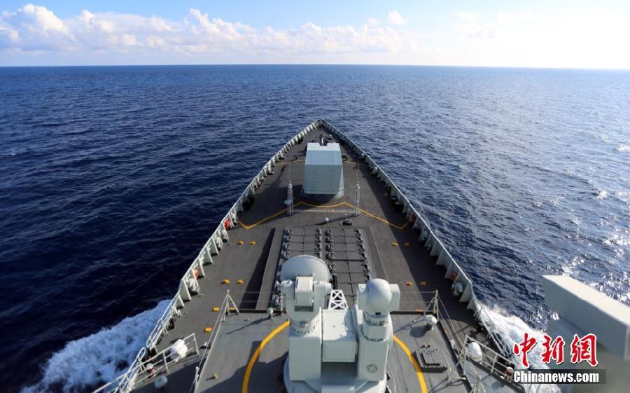中國海軍173艦艇編隊(duì)組織針對(duì)性訓(xùn)練