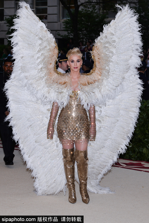 時(shí)尚界奧斯卡Met Gala來襲 眾女星紅毯爭艷美出新高度