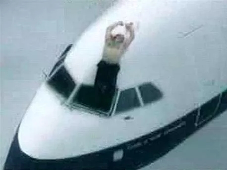 川航機長回憶生死備降驚魂一刻,這波操作簡直是奇跡!