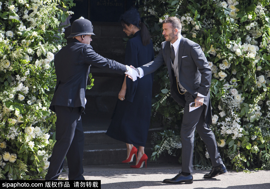 哈里王子大婚現場名流云集 貝克漢姆夫婦盛裝亮相