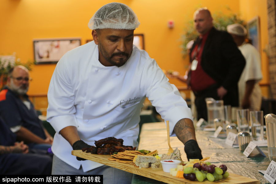 出獄不怕沒(méi)飯碗！ 美國(guó)一監(jiān)獄傳授囚犯廚技