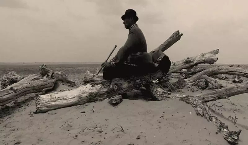 這片離北京最近的沙漠,有著三十年點沙成金的傳奇史