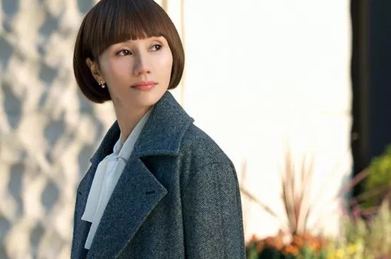 外媒說:為什么現(xiàn)在年輕人不著急結(jié)婚?美媒:因?yàn)楦嗯越?jīng)濟(jì)獨(dú)立