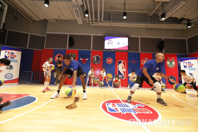 NBA中國賽腳步臨近,2017 NBA選秀狀元富爾茨現身上海