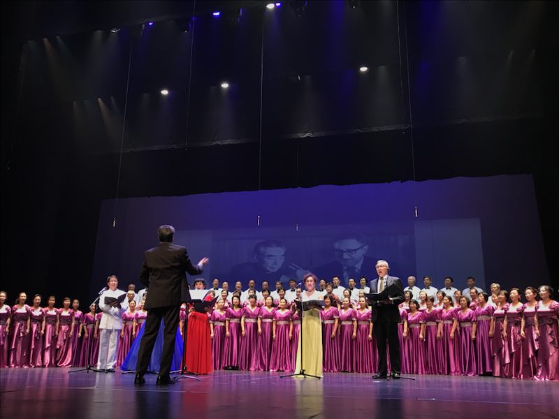 加拿大華人華僑紀念周恩來誕辰120周年