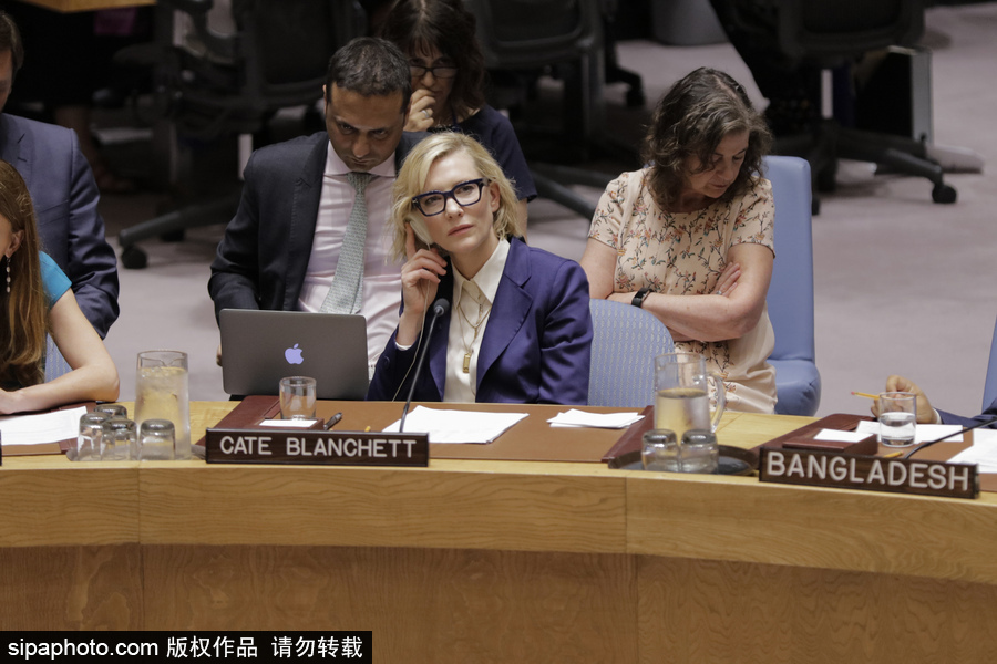 大魔王氣場超強(qiáng)！好萊塢女星凱特·布蘭切特現(xiàn)身聯(lián)合國會議