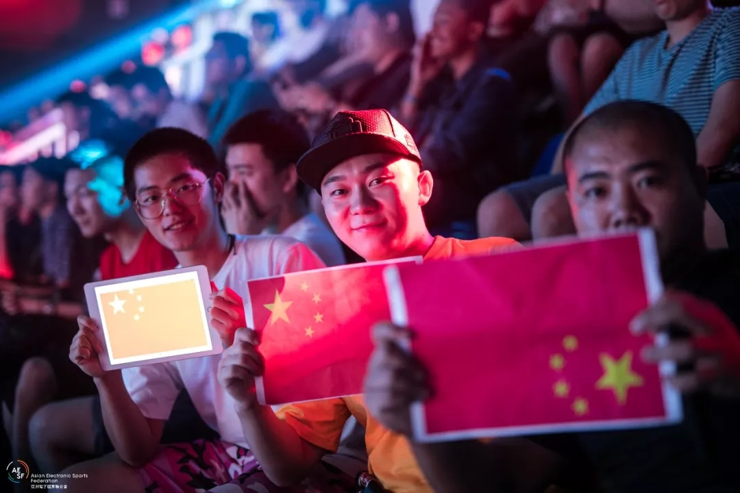 冠軍!亞運會《英雄聯盟》決賽,中國隊戰勝韓國隊丨外媒說