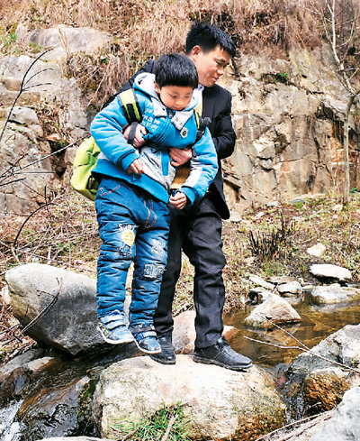 鄉(xiāng)下娃的“讀書引路人”:張玉滾