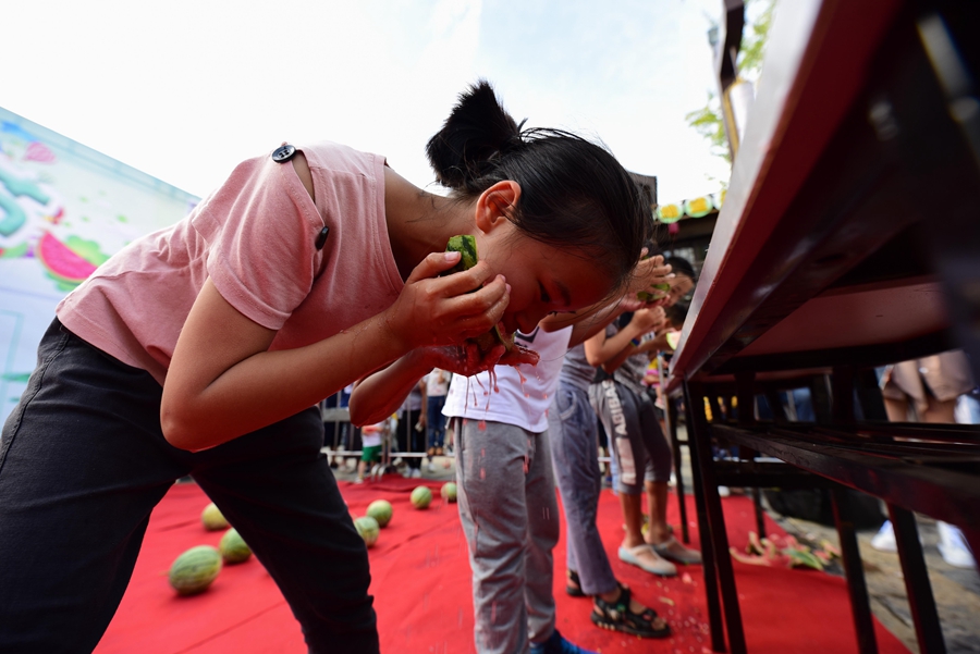 貴州丹寨：趣味“西瓜節”歡樂度周末