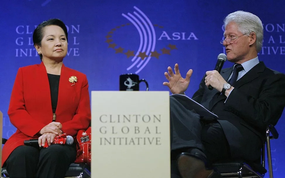 菲律賓前總統(tǒng)阿羅約：中國能飛速發(fā)展，我一點都不驚訝丨40年40人