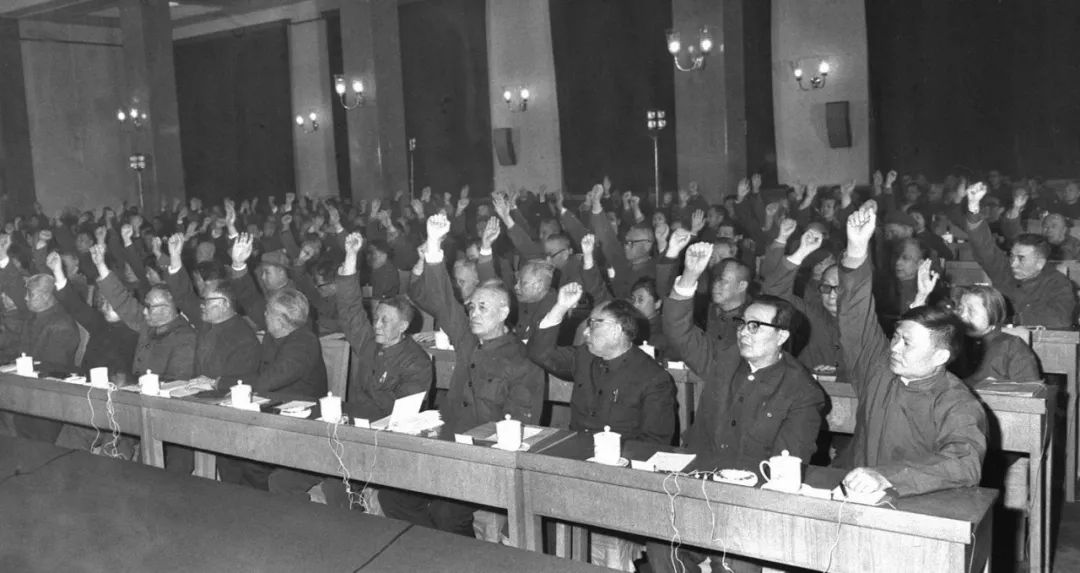 菲律賓前總統(tǒng)阿羅約：中國能飛速發(fā)展，我一點都不驚訝丨40年40人