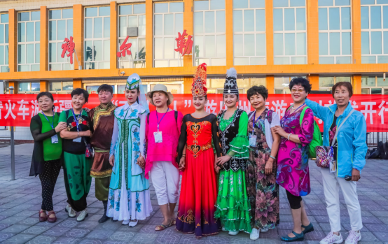 百列萬人游巴州!讓更多人坐火車領略華夏第一州!