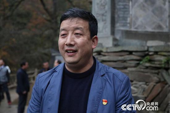 【學(xué)習(xí)十九大 基層在行動(dòng)】十九大精神咋落地 聽(tīng)聽(tīng)他們?cè)趺凑f(shuō)