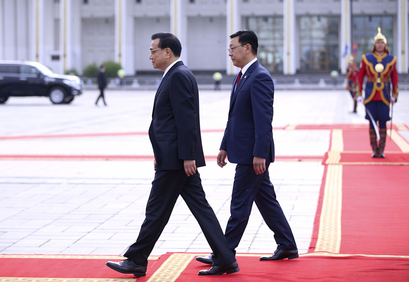 蒙古國(guó)總理舉行別具特色儀式歡迎李克強(qiáng)總理