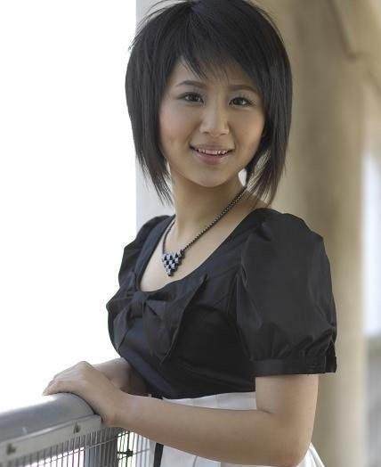 唐藝昕鄭爽郭采潔唐嫣劉詩詩 女星短發PK誰敗了