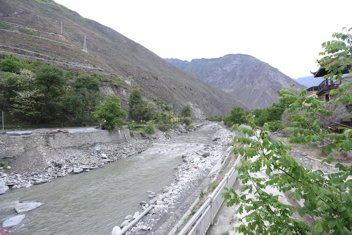 汶川地震震后十年:90后親歷者靠賣山貨月入30萬