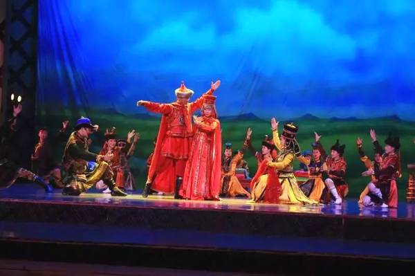 聚焦｜大漠變綠洲，庫布其走出一條綠色的旅游產(chǎn)業(yè)鏈