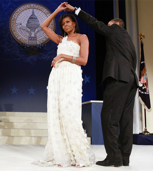 中美第一夫人共看熊貓!當中國牡丹遇到美國玫瑰